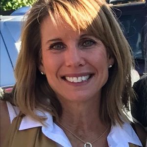 Meet your Posher, Sheila